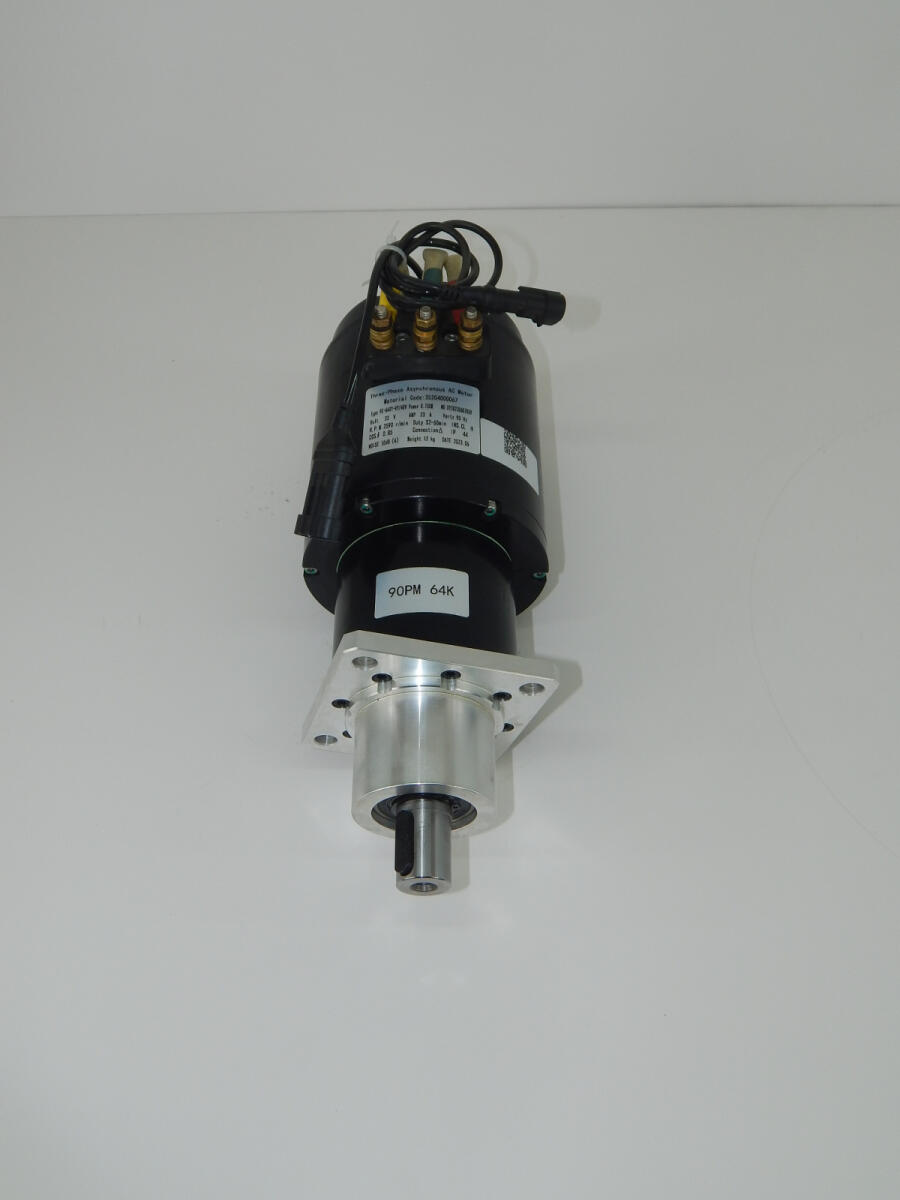2 Мотор ЭУР для ричтрака CQD20-D (AC motor) 2 Мотор ЭУР для ричтрака CQD20-D (AC motor)
